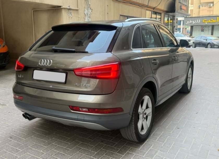 2016 Audi Q3 — photo 2